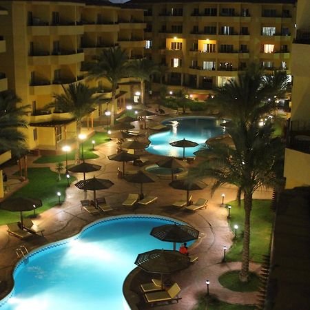 Pool View Apartment At British Resort - Unit 02 ฮูร์กาดา ภายนอก รูปภาพ