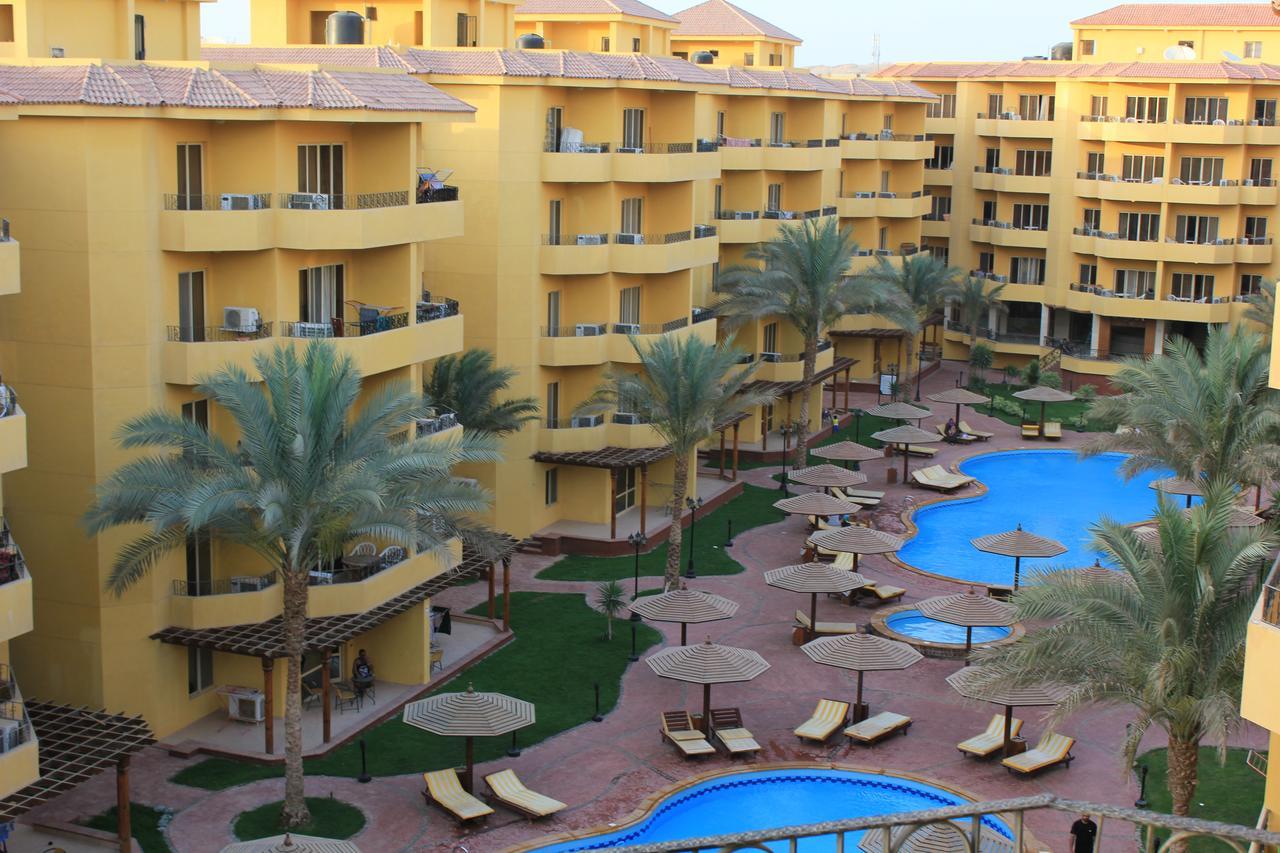 Pool View Apartment At British Resort - Unit 02 ฮูร์กาดา ภายนอก รูปภาพ
