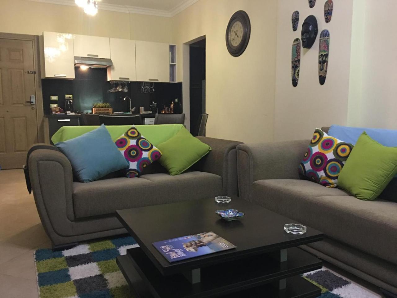 Pool View Apartment At British Resort - Unit 02 ฮูร์กาดา ภายนอก รูปภาพ