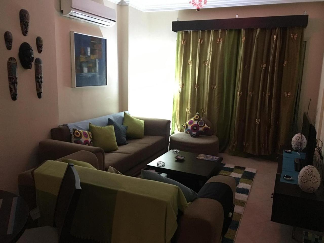 Pool View Apartment At British Resort - Unit 02 ฮูร์กาดา ภายนอก รูปภาพ